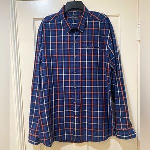7 Diamonds men’s checkered button down collar going out dress shirt